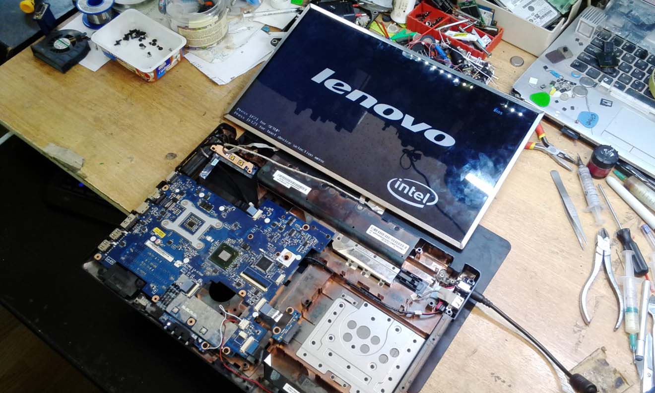 Ремонт ноутбуков Lenovo в Адлере