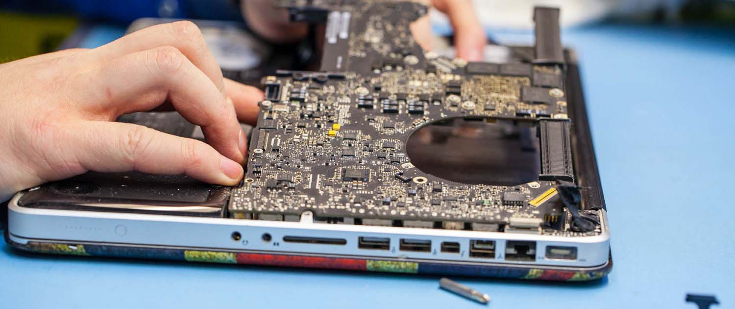 Замена или ремонт видеочипа ноутбука Apple MacBook в Адлере