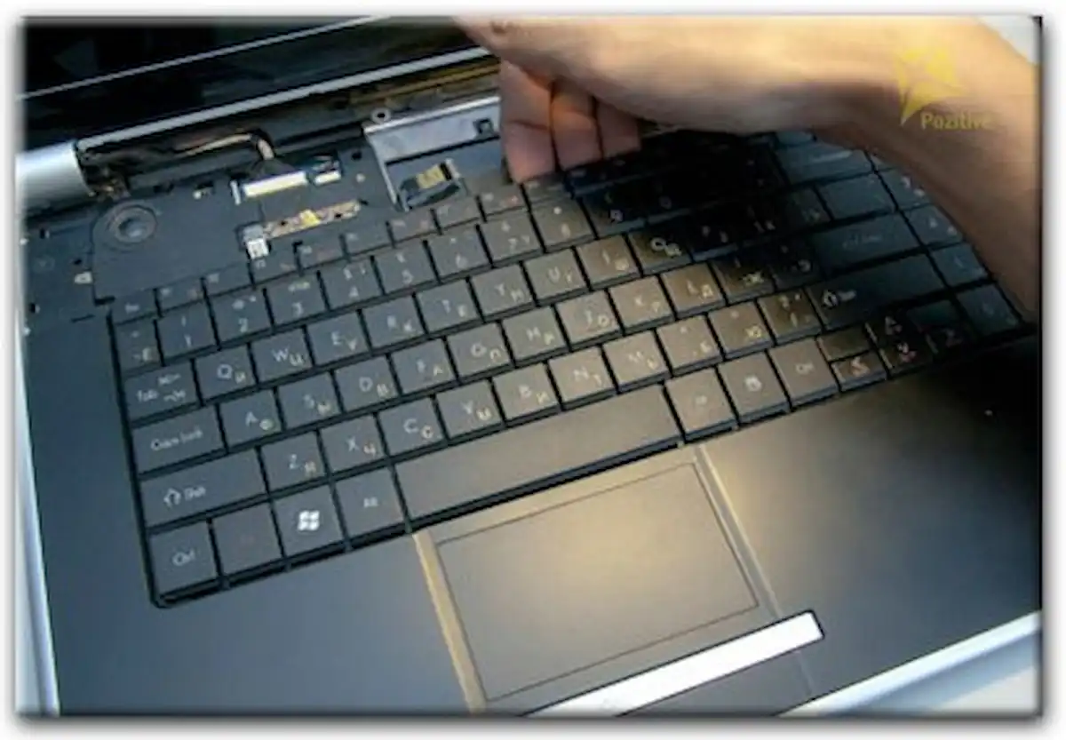Замена клавиатуры ноутбука Packard Bell в Адлере